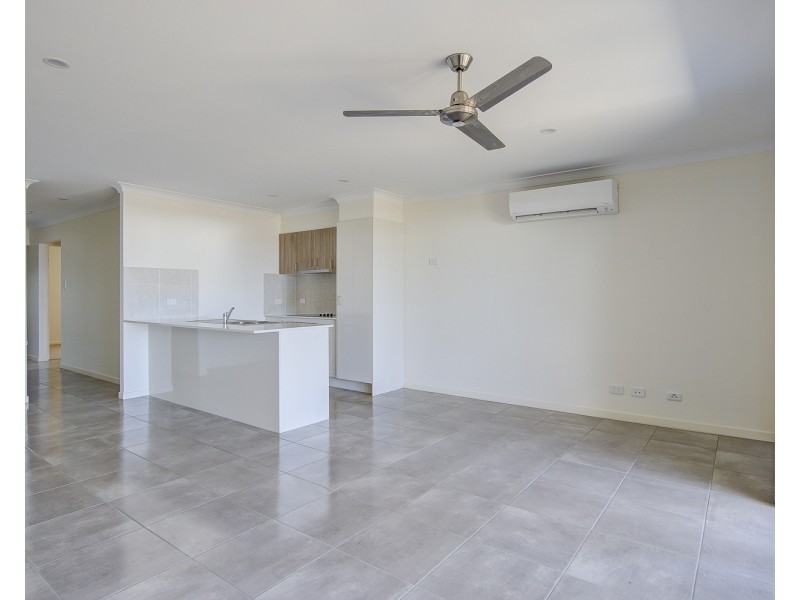 1/35 Brookfield Street, Pimpama QLD 4209