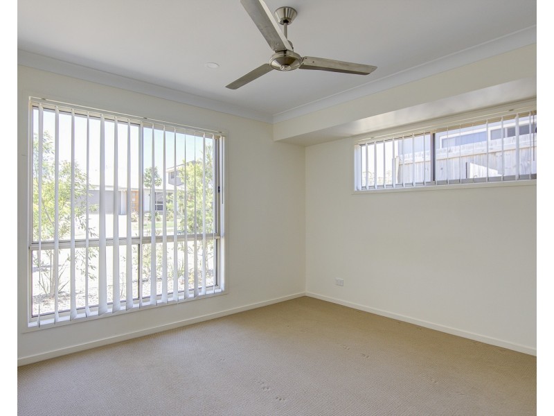 1/35 Brookfield Street, Pimpama QLD 4209