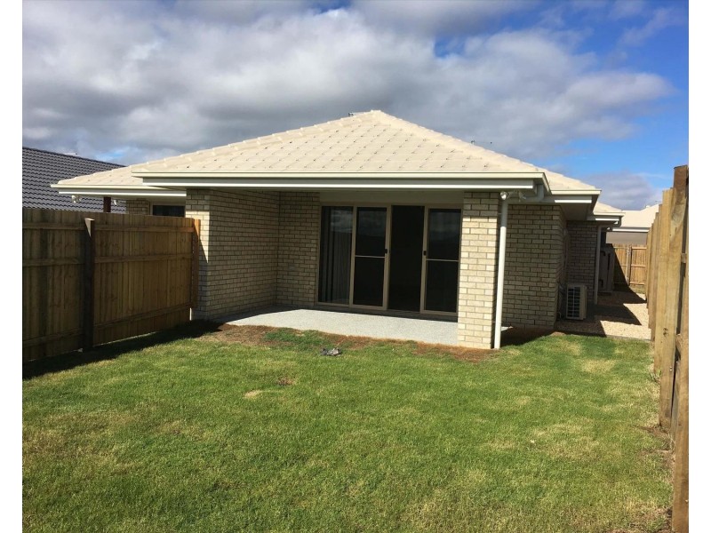 1/35 Brookfield Street, Pimpama QLD 4209