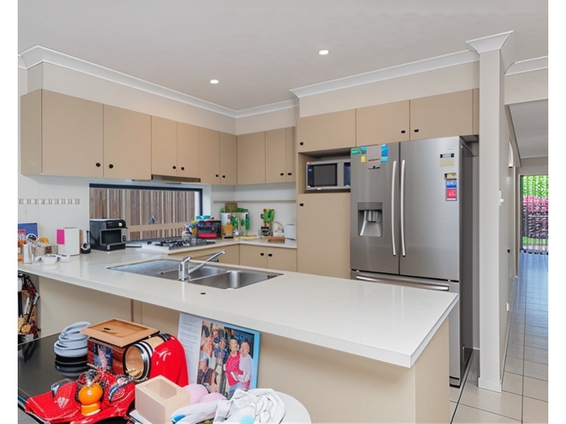 18 Goolwa Court, Pimpama QLD 4209