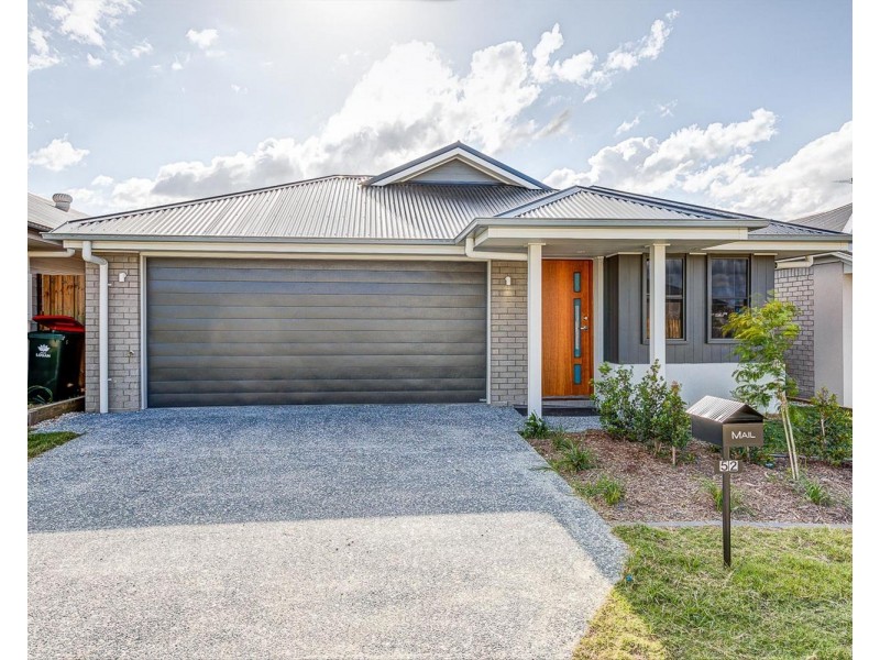 52 Wicker Road, Park Ridge QLD 4125