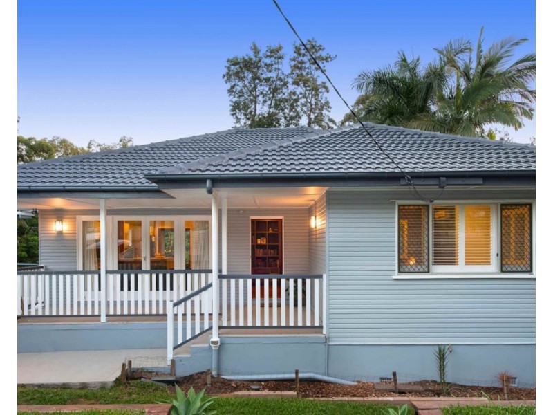 3 Oberon Street, Morningside QLD 4170