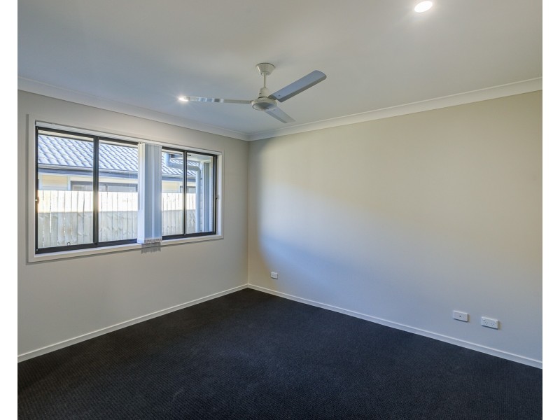 23 Raven Court, Park Ridge QLD 4125