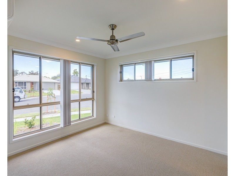 1/35 Alexis Street, Park Ridge QLD 4125