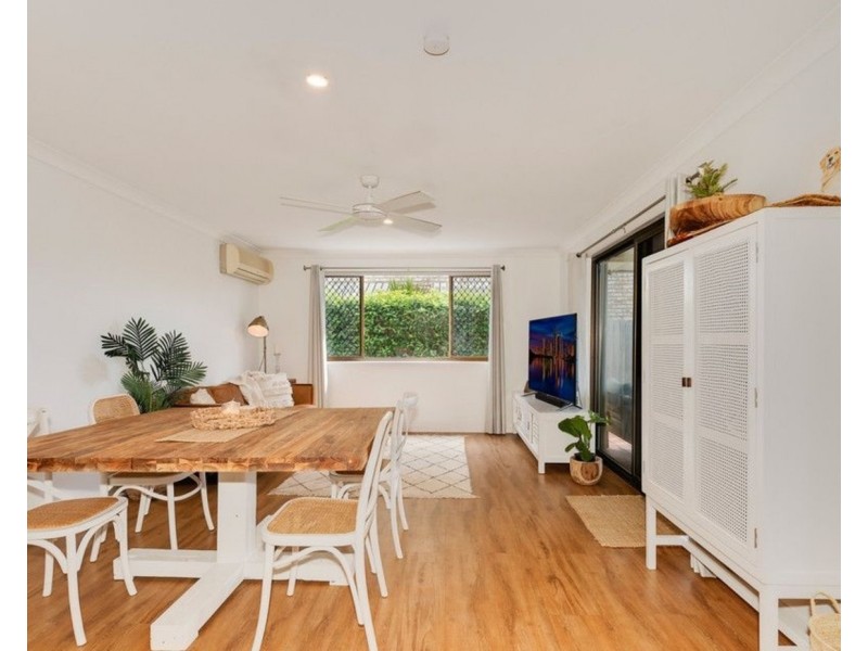 2/31 Bruce Avenue, Paradise Point QLD 4216