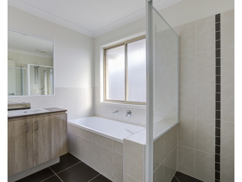 46 Brookfield Street, Pimpama QLD 4209