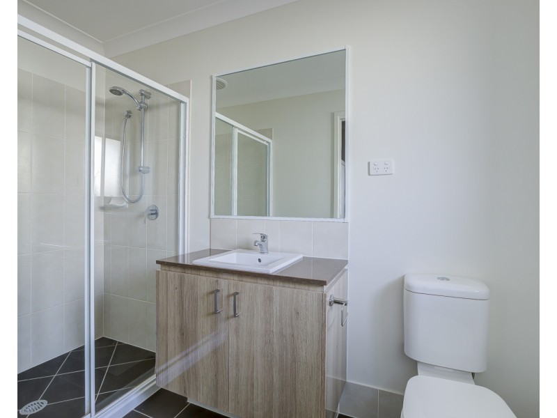 46 Brookfield Street, Pimpama QLD 4209