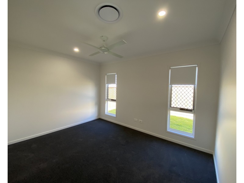 93 Edinburgh Crescent, Gleneagle QLD 4285