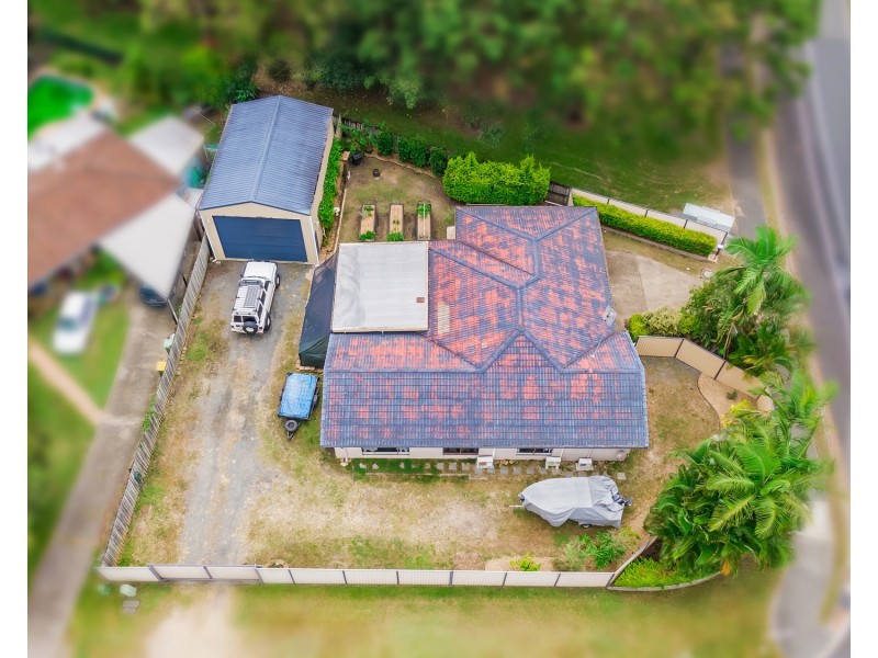 44 Camden Court, Helensvale QLD 4212