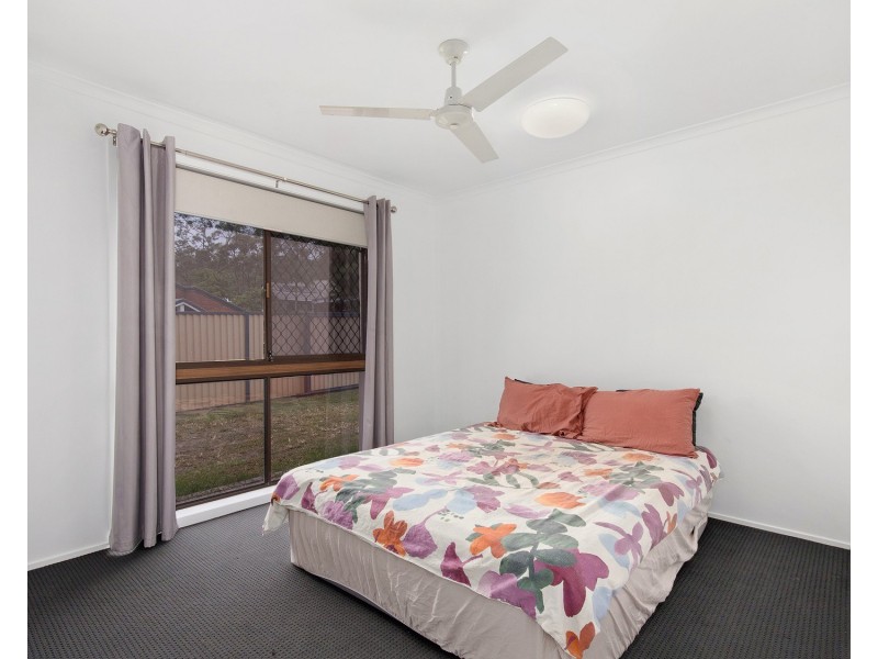 44 Camden Court, Helensvale QLD 4212