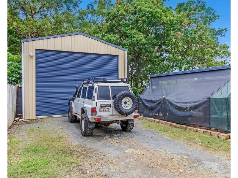 44 Camden Court, Helensvale QLD 4212