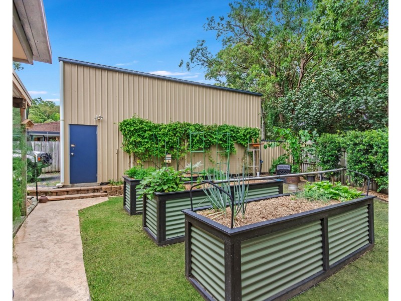 44 Camden Court, Helensvale QLD 4212