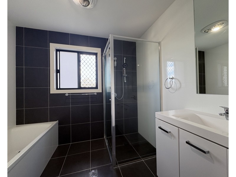 3 Mac Close, Oxenford QLD 4210