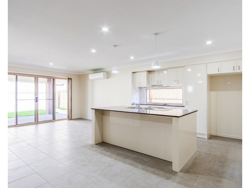 10 Innsbruck Way, Bahrs Scrub QLD 4207