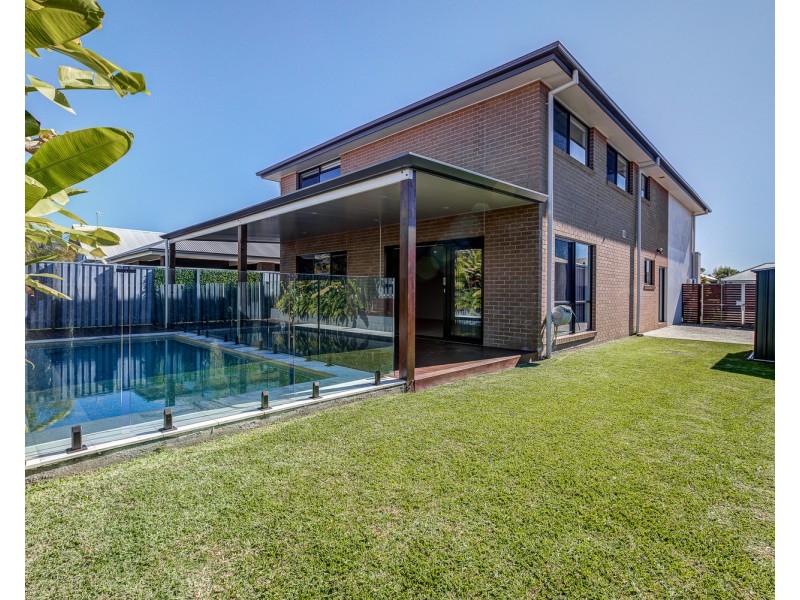 33 Mebbin Street, Pimpama QLD 4209