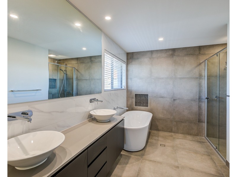 33 Mebbin Street, Pimpama QLD 4209