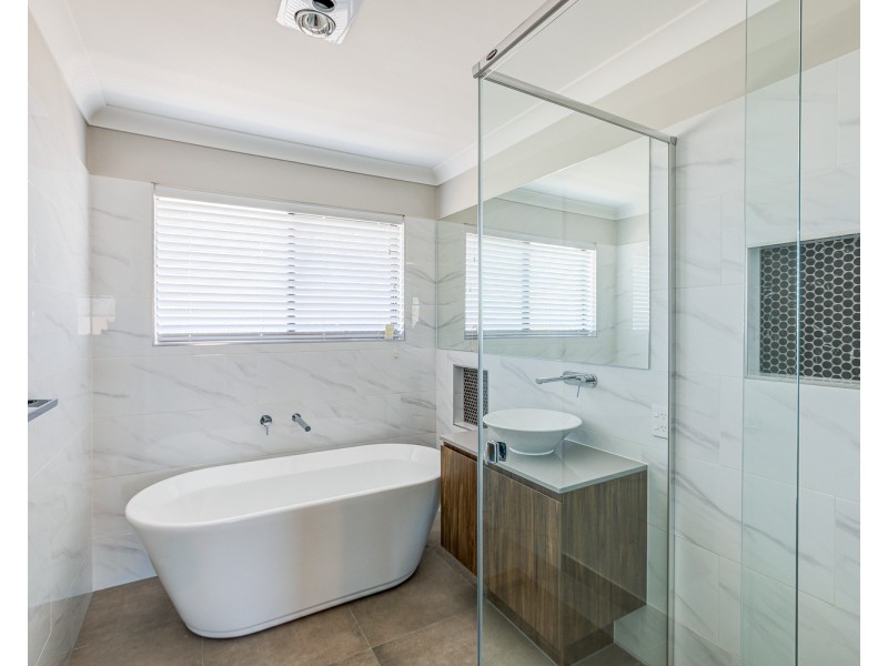 33 Mebbin Street, Pimpama QLD 4209