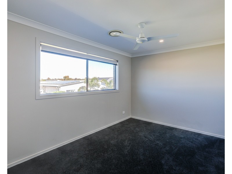 33 Mebbin Street, Pimpama QLD 4209