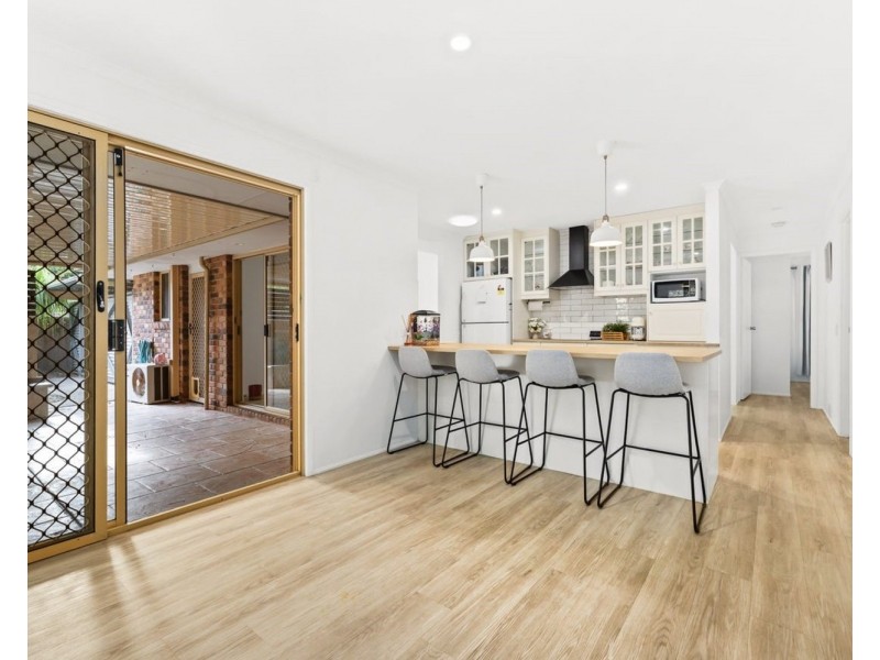 5 Broadway Drive, Oxenford QLD 4210