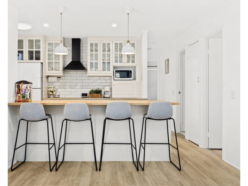 5 Broadway Drive, Oxenford QLD 4210