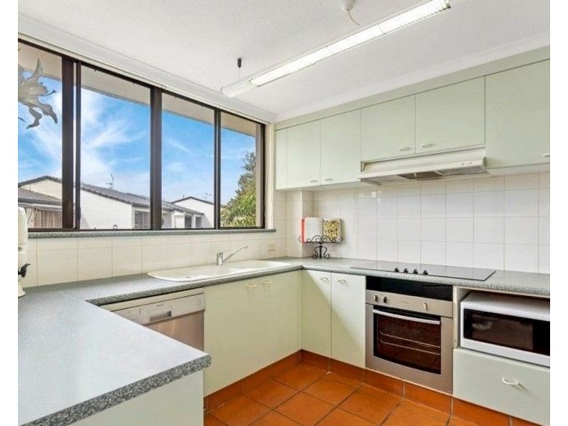 19/7 Campbell Street, Bundall QLD 4217