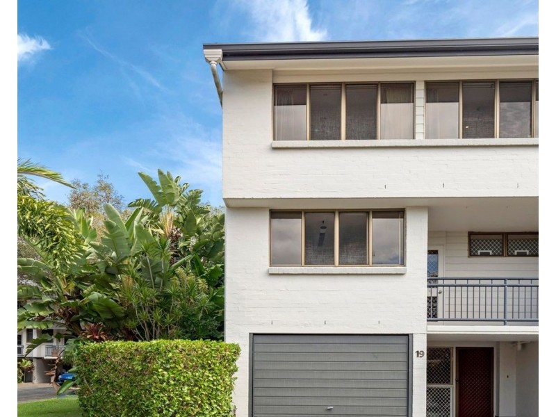 19/7 Campbell Street, Bundall QLD 4217