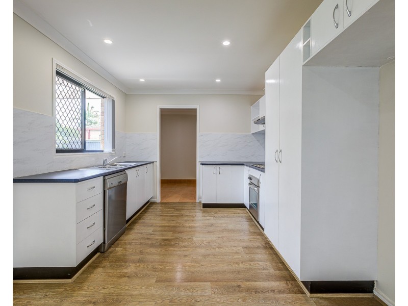 9 Betty Street, Upper Coomera QLD 4209