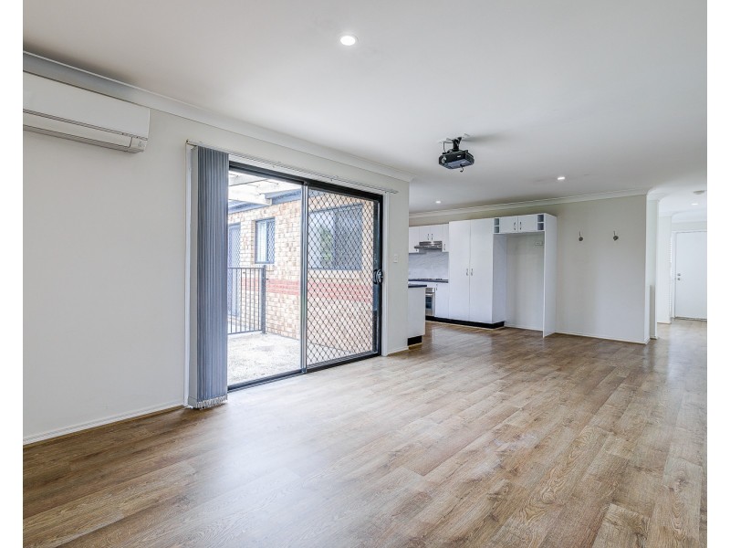 9 Betty Street, Upper Coomera QLD 4209