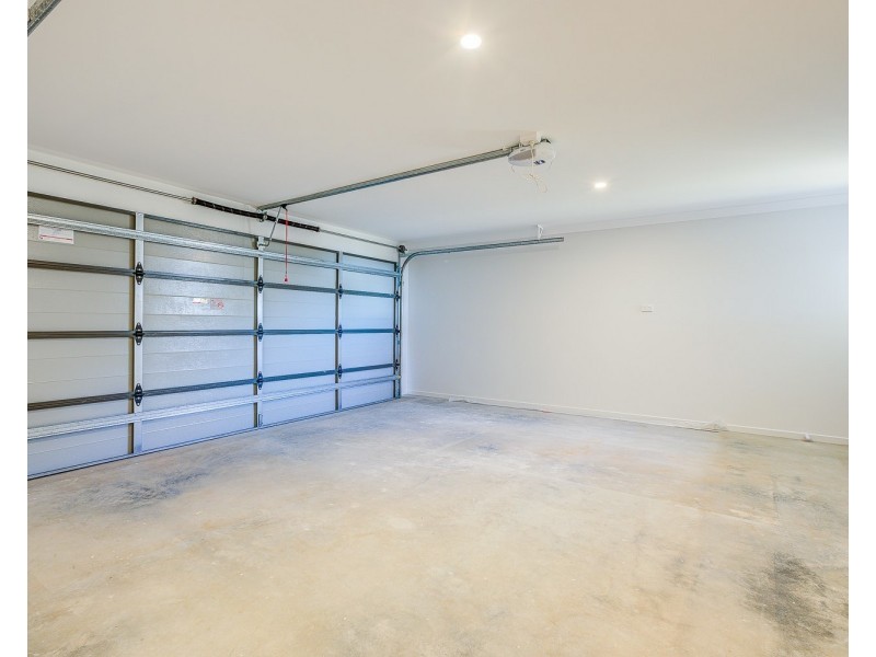 25 Barley Street, Park Ridge QLD 4125