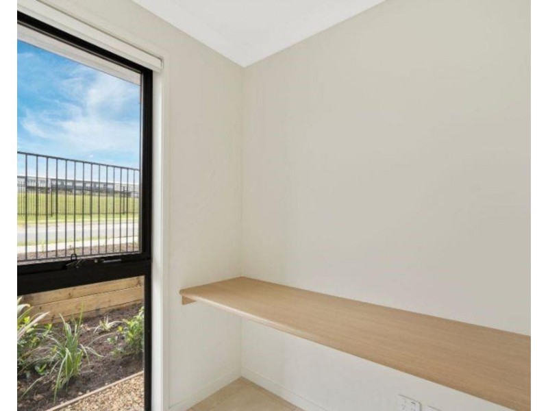 16 Grampians Circuit, Yarrabilba QLD 4207