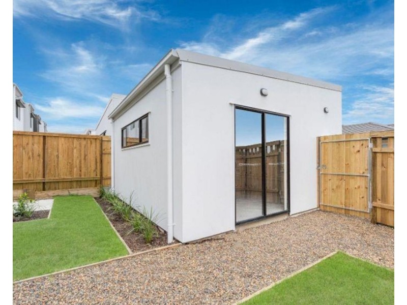 16 Grampians Circuit, Yarrabilba QLD 4207