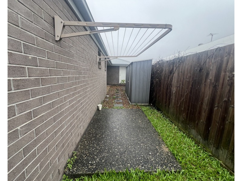 10 Greenwich Avenue, Pimpama QLD 4209
