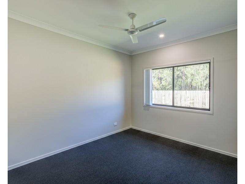 11 Raven Court, Park Ridge QLD 4125