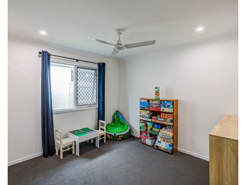 15 Dorset Street, Pimpama QLD 4209