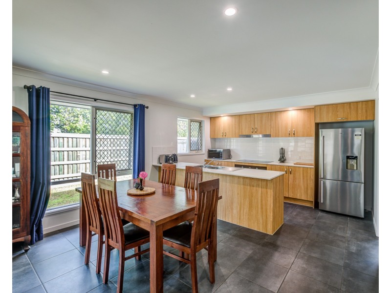 15 Dorset Street, Pimpama QLD 4209