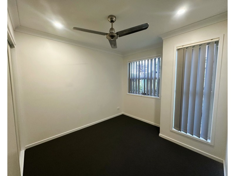 4 Gillian Drive, Coomera QLD 4209