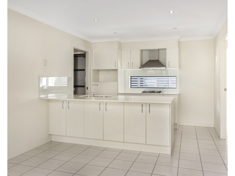 1/10 Holl Lane, Coomera QLD 4209