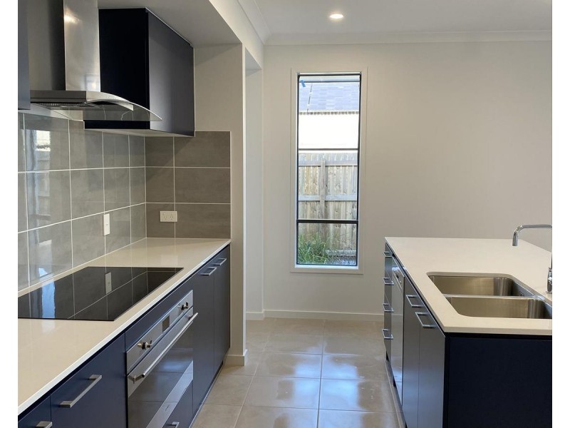 99 Anderson Drive, Greenbank QLD 4124