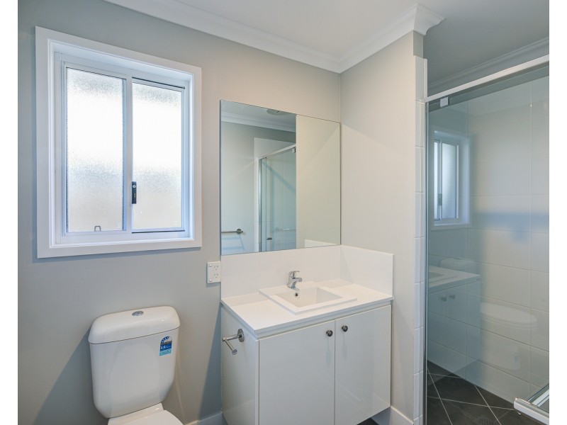 20 Raven Court, Park Ridge QLD 4125