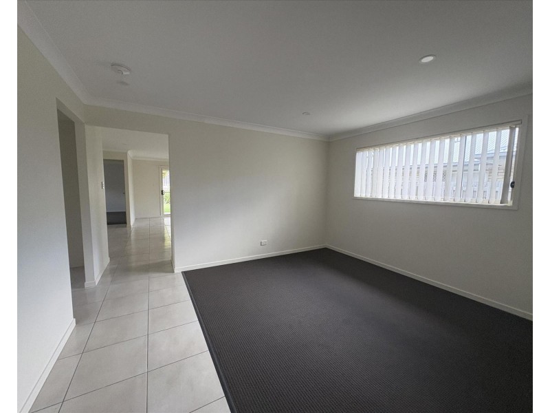 34 Rory Street, Logan Reserve QLD 4133