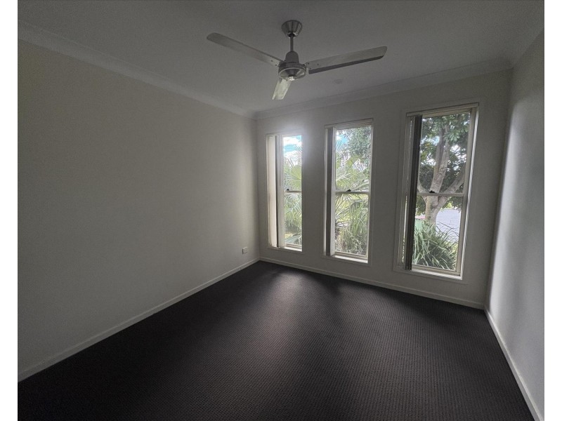 34 Rory Street, Logan Reserve QLD 4133