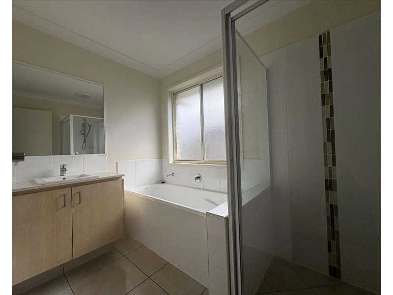 34 Rory Street, Logan Reserve QLD 4133