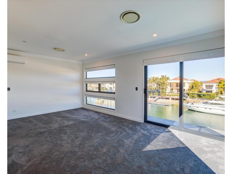 12 Neptune Court, Surfers Paradise QLD 4217