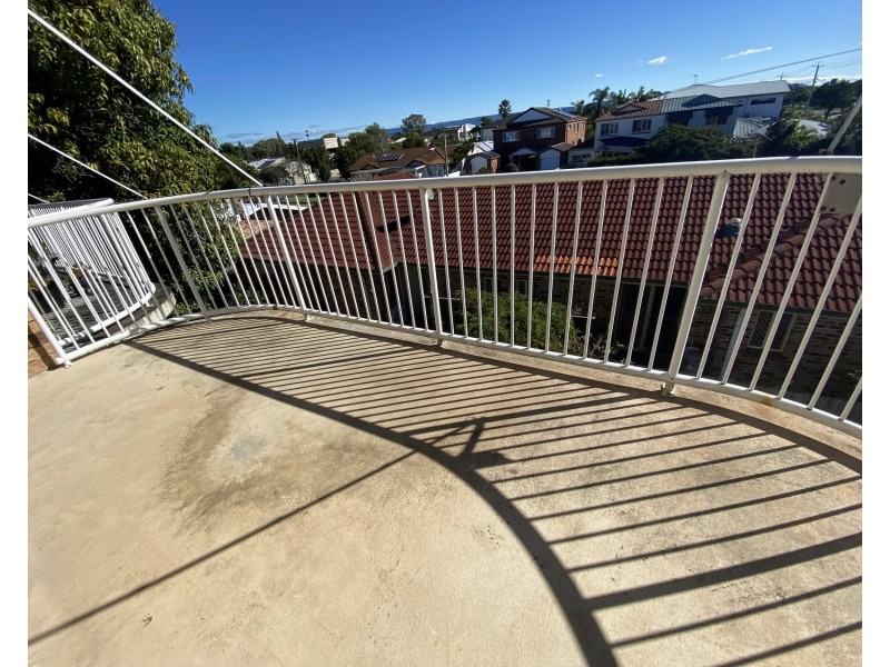 13/16-18 Abalone Avenue, Paradise Point QLD 4216