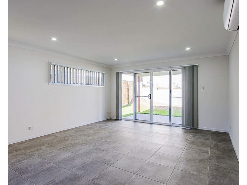 33 Dysart Drive, Holmview QLD 4207