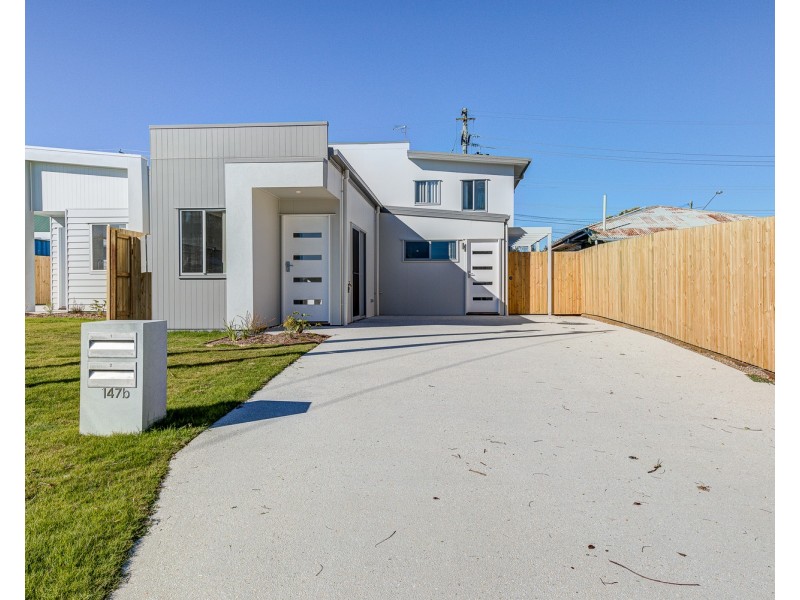 1/147B South Station Road, Silkstone QLD 4304