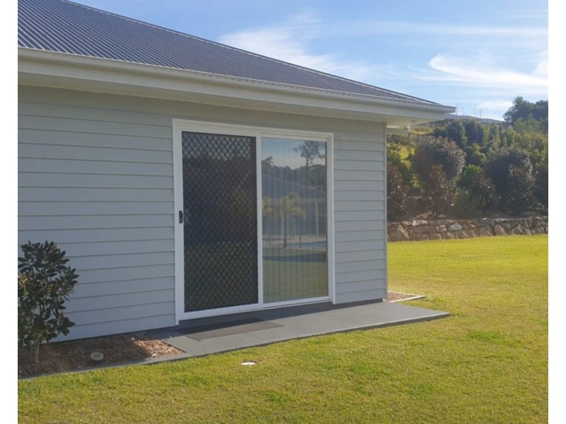 126 Montego Hills Drive, Kingsholme QLD 4208