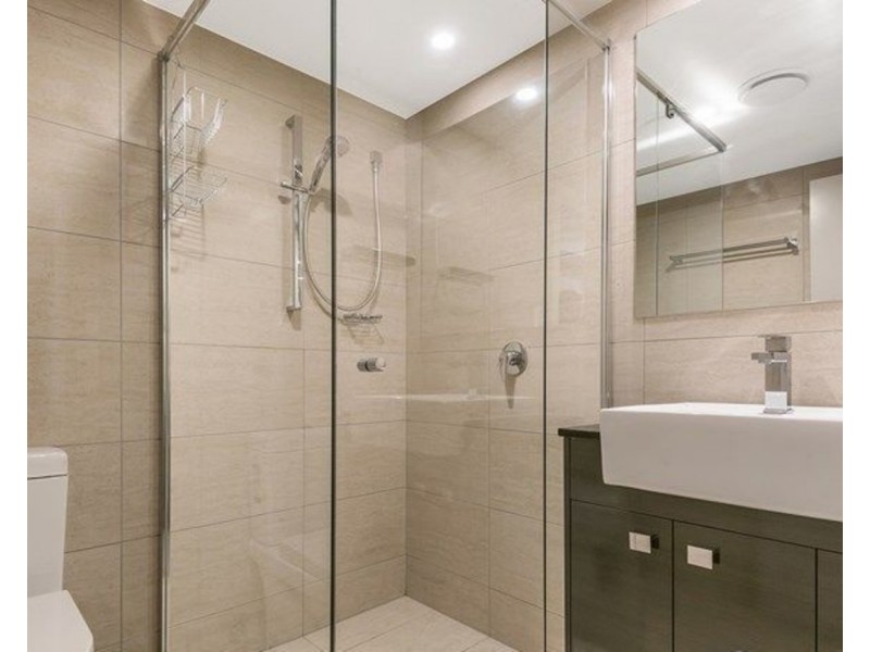 2B/40 Fanny Street, Annerley QLD 4103