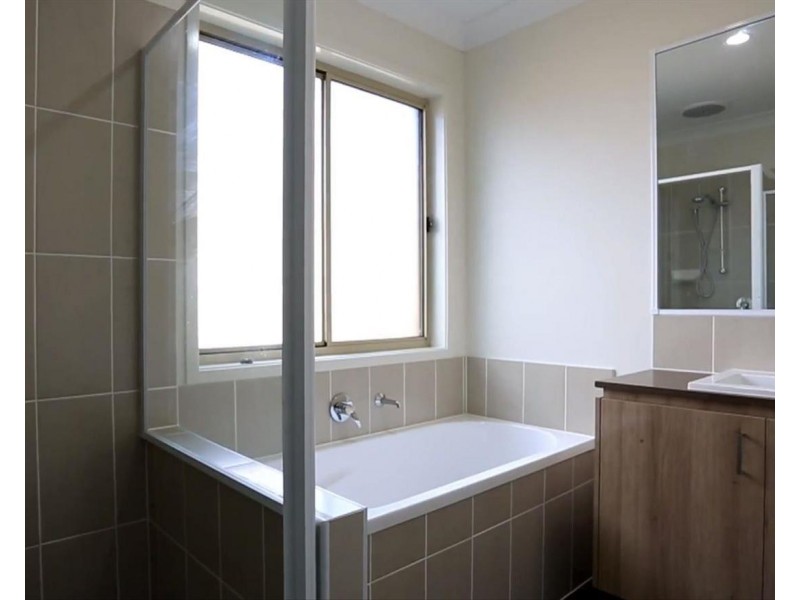 25 Troy Knight Drive, Pimpama QLD 4209