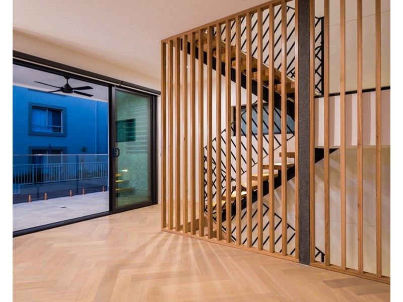 4/6 Mountain View Avenue, Miami QLD 4220